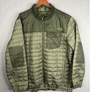 The North Face TNF Eco Thermoball Puffer
Quilted Jacket Green Size Mens 2XL